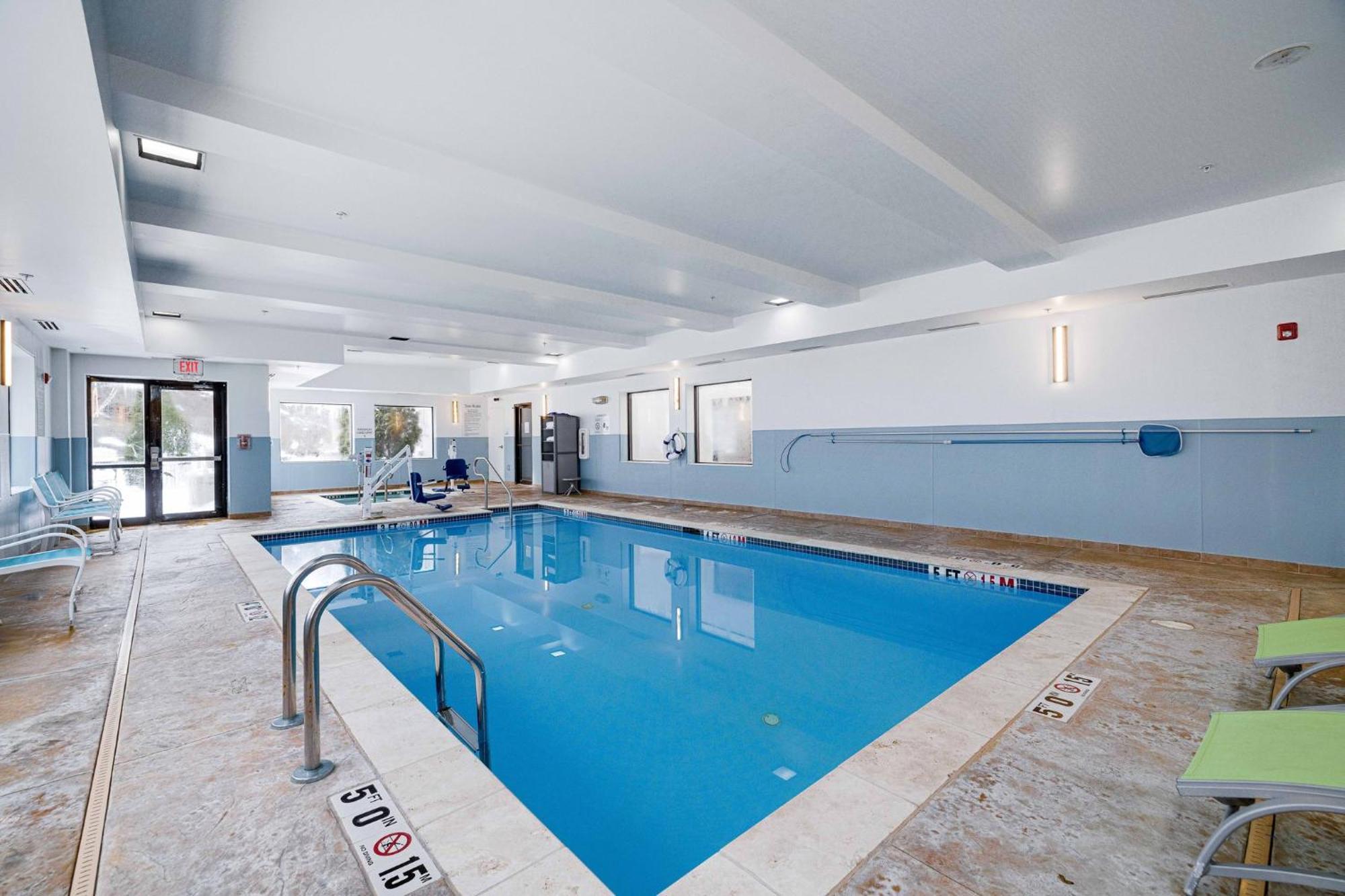 Holiday Inn Express Wilkes Barre East By Ihg Εξωτερικό φωτογραφία