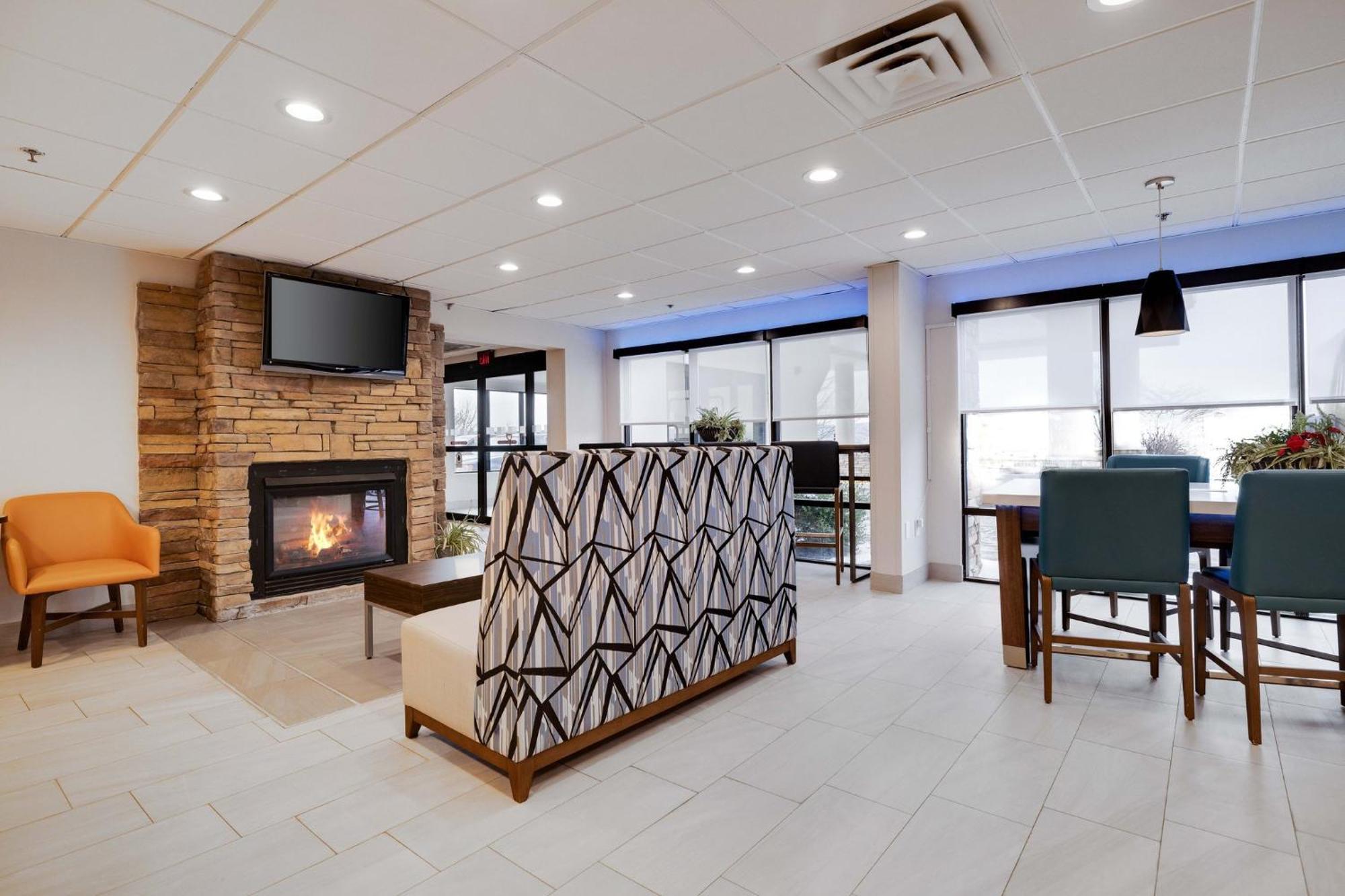 Holiday Inn Express Wilkes Barre East By Ihg Εξωτερικό φωτογραφία