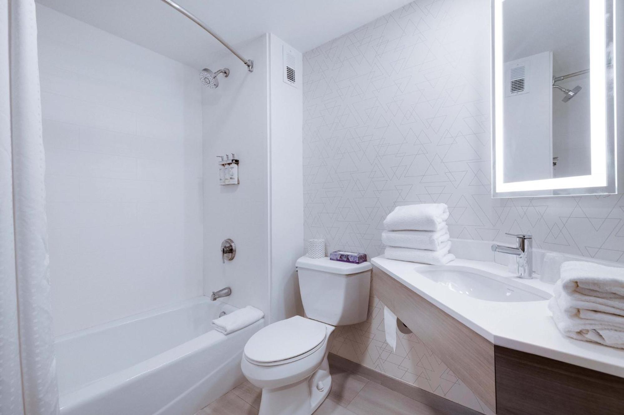 Holiday Inn Express Wilkes Barre East By Ihg Εξωτερικό φωτογραφία